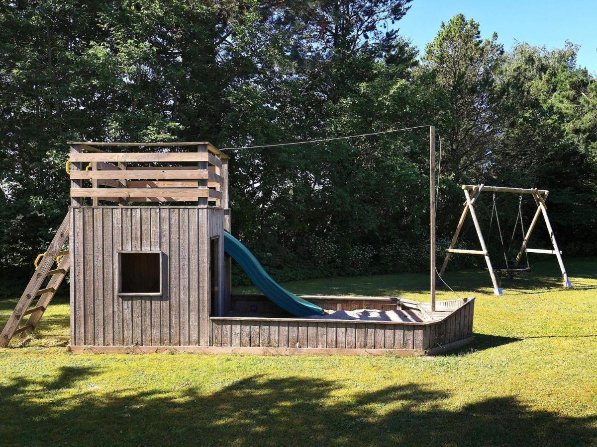 6 Person Holiday Home In Nibe Exteriör bild