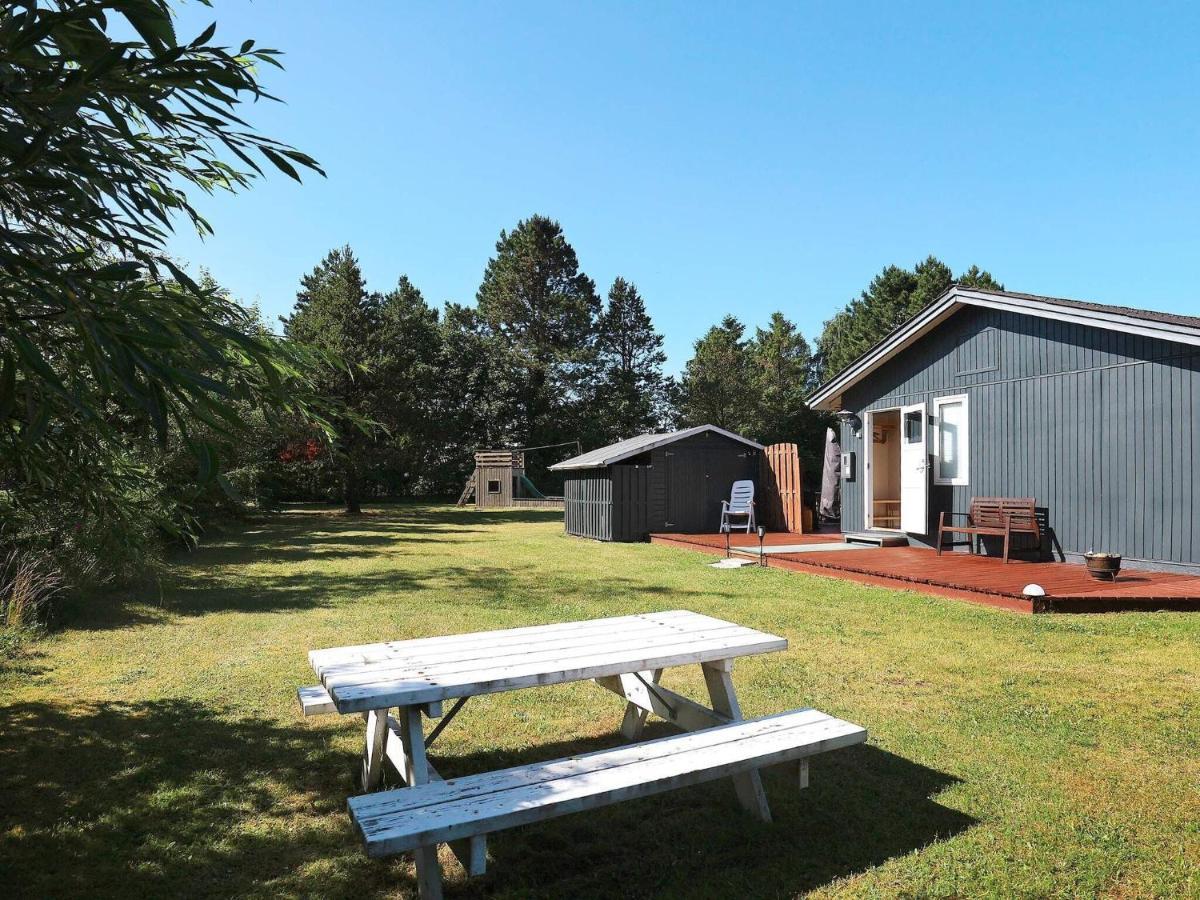 6 Person Holiday Home In Nibe Exteriör bild