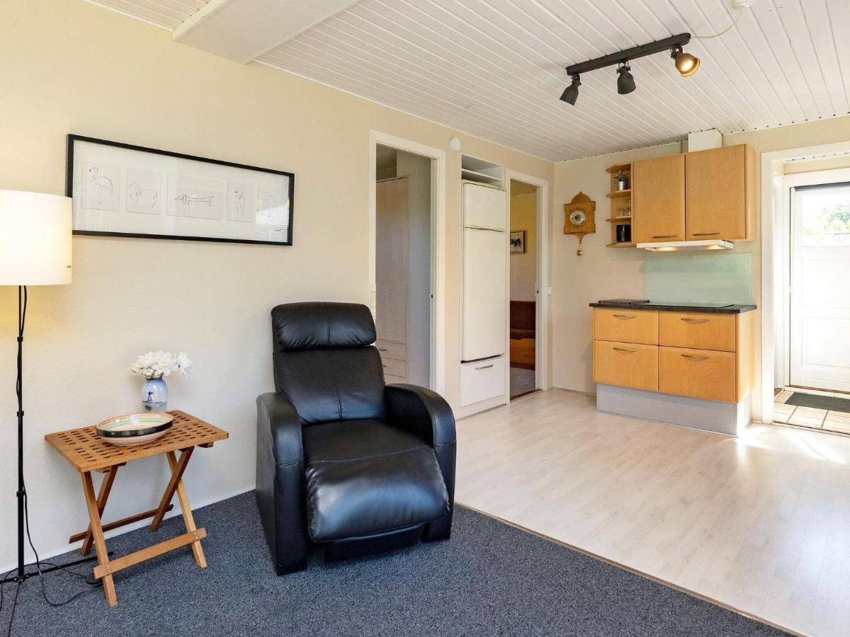 6 Person Holiday Home In Nibe Exteriör bild